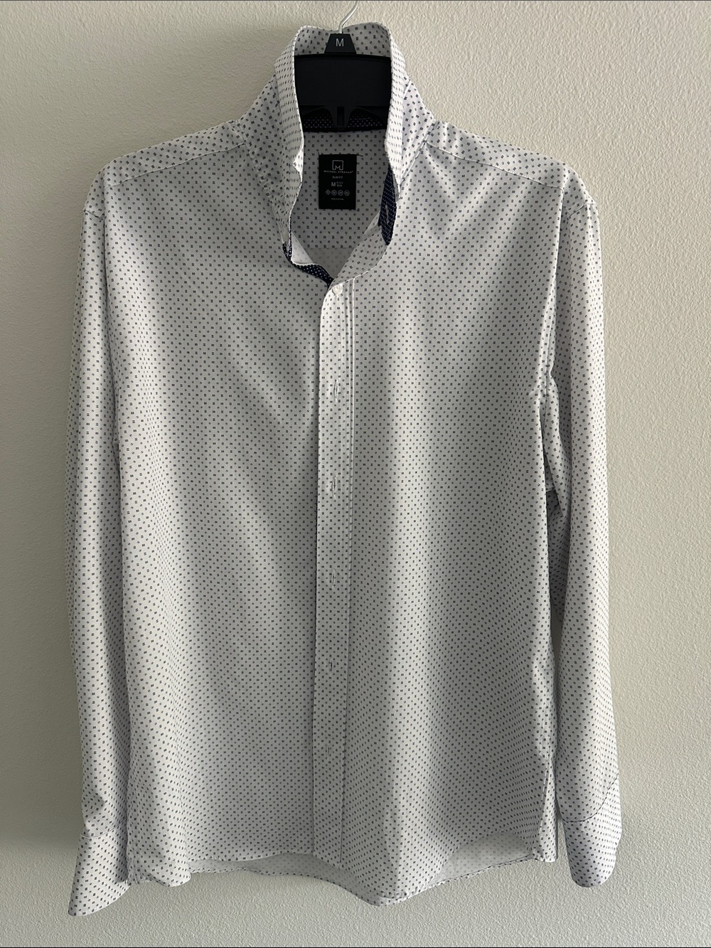 Michael Strahan Men’s Dress Shirt Slim Fit